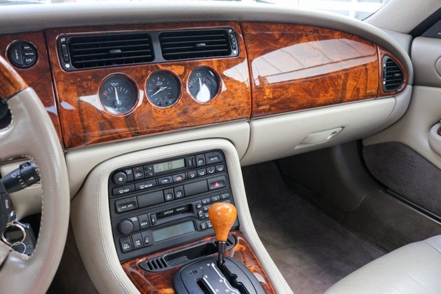 1998 Jaguar XK8 2dr Cpe