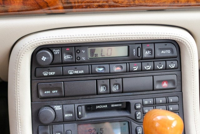 1998 Jaguar XK8 2dr Cpe