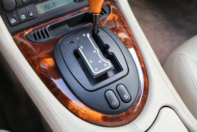 1998 Jaguar XK8 2dr Cpe