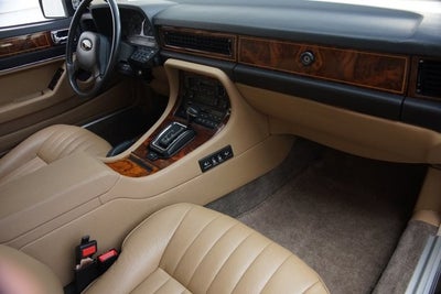 1990 Jaguar XJ6 Sovereign Sedan