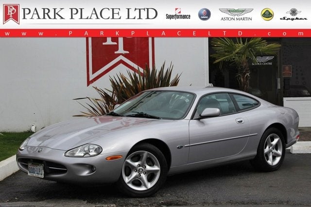 2000 Jaguar XK8 2dr Cpe