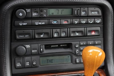 2000 Jaguar XK8 2dr Cpe