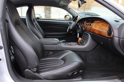 2000 Jaguar XK8 2dr Cpe