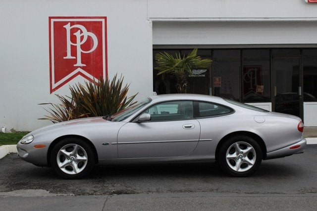 2000 Jaguar XK8 2dr Cpe