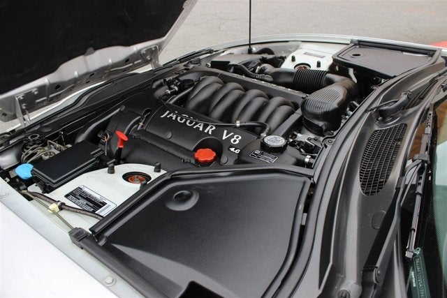 2000 Jaguar XK8 2dr Cpe