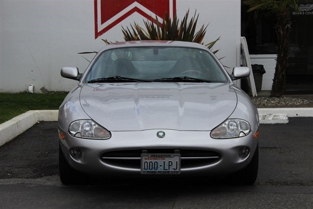 2000 Jaguar XK8 2dr Cpe