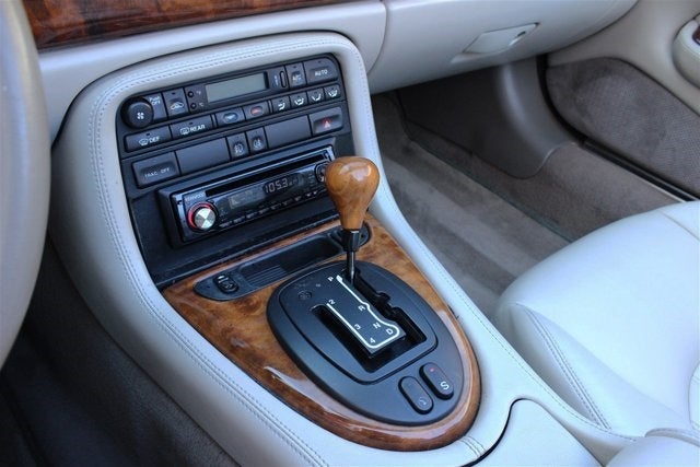 2000 Jaguar XK8 2dr Convertible