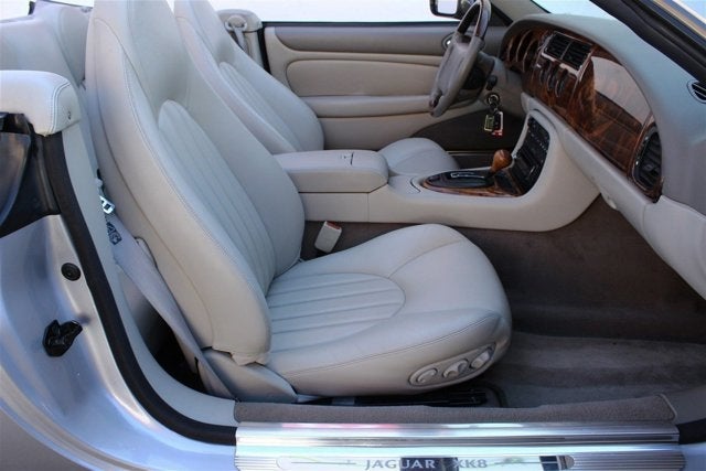 2000 Jaguar XK8 2dr Convertible