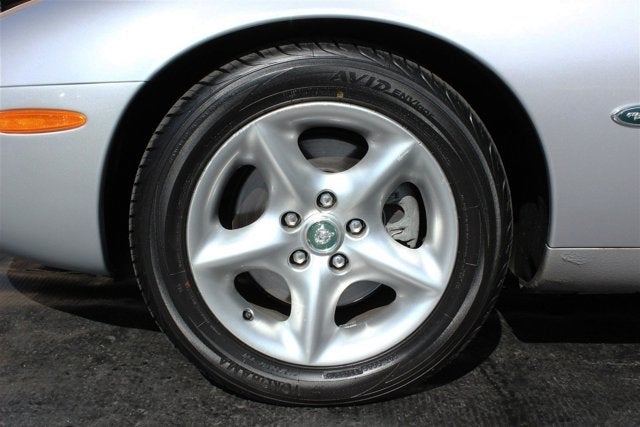 2000 Jaguar XK8 2dr Convertible