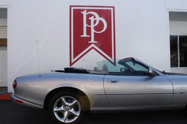 2000 Jaguar XK8 2dr Convertible
