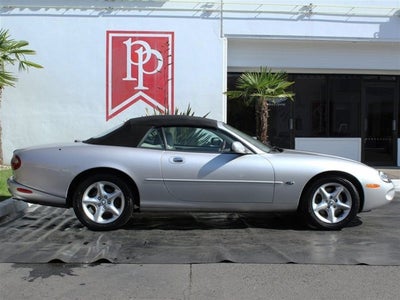 2000 Jaguar XK8 2dr Convertible