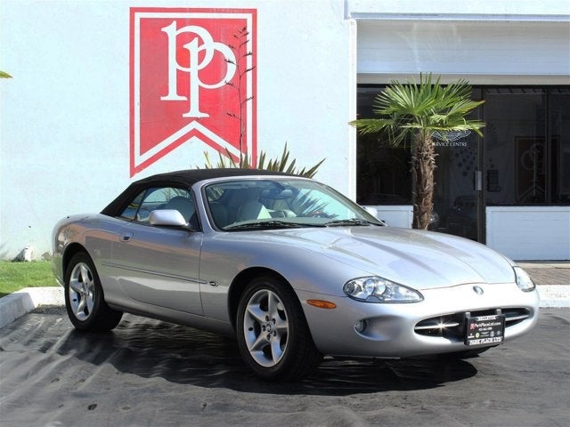 2000 Jaguar XK8 2dr Convertible