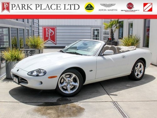 2000 Jaguar XK8 2dr Convertible