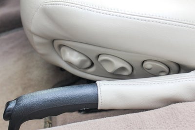 2000 Jaguar XK8 2dr Convertible