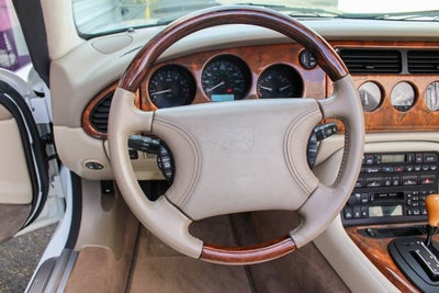 2000 Jaguar XK8 2dr Convertible