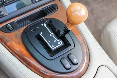 2000 Jaguar XK8 2dr Convertible