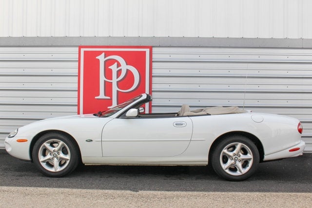 2000 Jaguar XK8 2dr Convertible