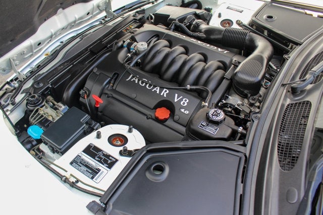 2000 Jaguar XK8 2dr Convertible