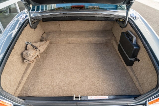 1987 Jaguar XJ12 Sovereign