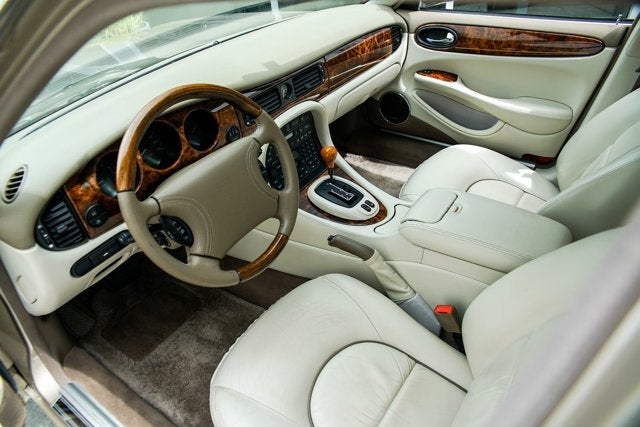 1999 Jaguar XJ Vanden Plas