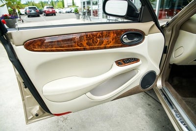 1999 Jaguar XJ Vanden Plas