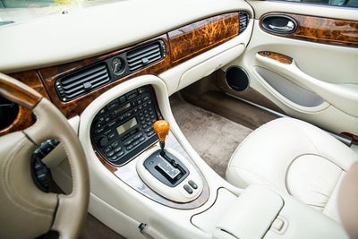 1999 Jaguar XJ Vanden Plas