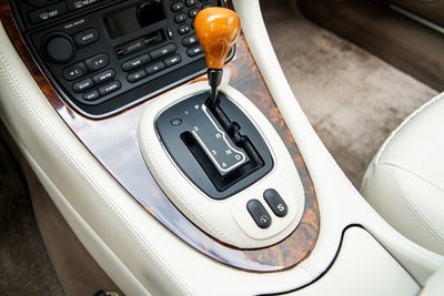 1999 Jaguar XJ Vanden Plas