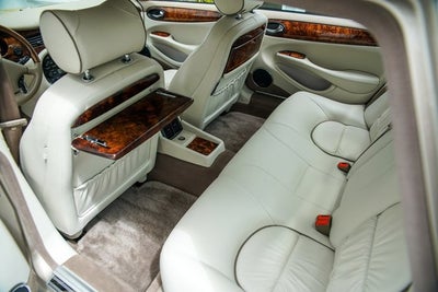 1999 Jaguar XJ Vanden Plas