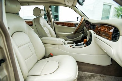 1999 Jaguar XJ Vanden Plas