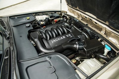 1999 Jaguar XJ Vanden Plas