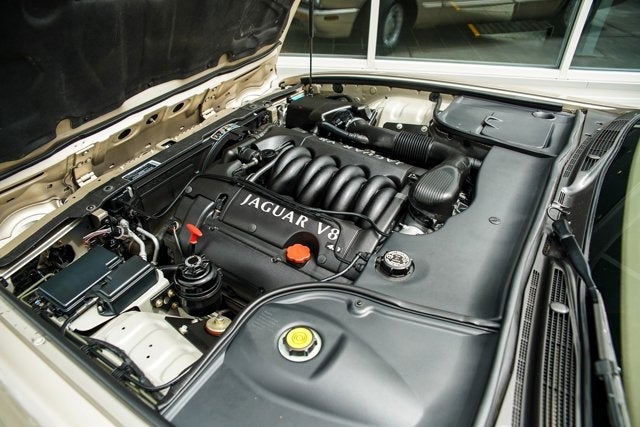 1999 Jaguar XJ Vanden Plas