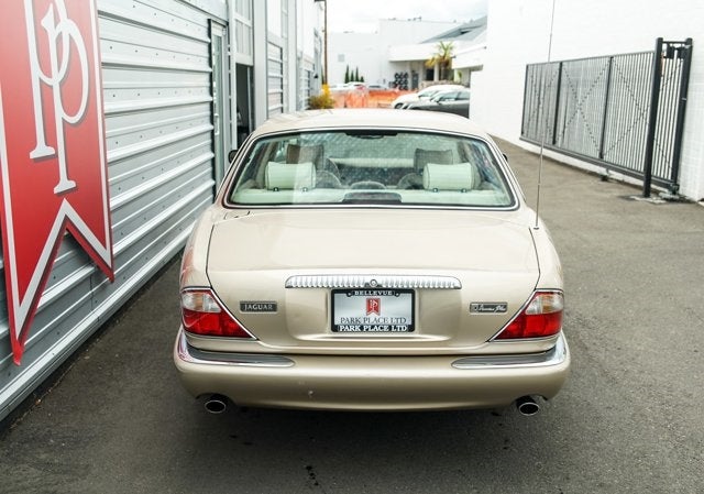1999 Jaguar XJ Vanden Plas