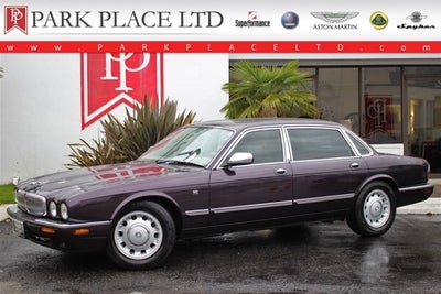 1998 Jaguar XJ8 Vanden Plas