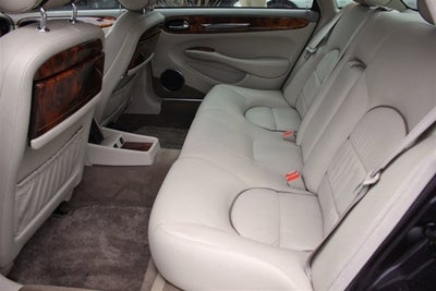 1998 Jaguar XJ8 Vanden Plas