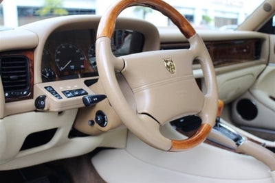 1996 Jaguar XJ12 4dr Sdn 6.0L