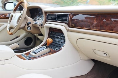 1996 Jaguar XJ12 4dr Sdn 6.0L