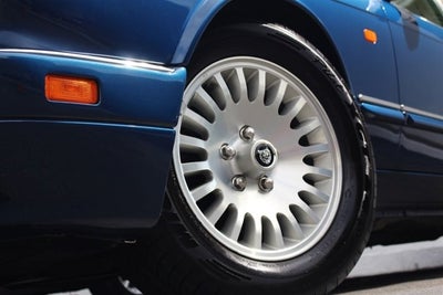 1996 Jaguar XJ12 4dr Sdn 6.0L