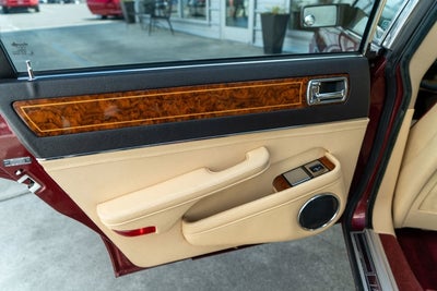 1990 Jaguar XJ Vanden Plas Majestic