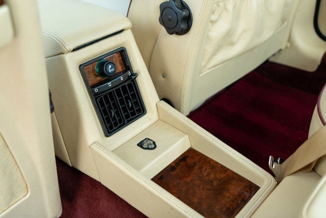 1990 Jaguar XJ Vanden Plas Majestic