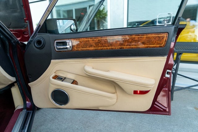 1990 Jaguar XJ Vanden Plas Majestic