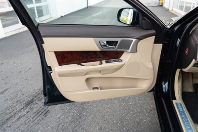 2011 Jaguar XF Portfolio