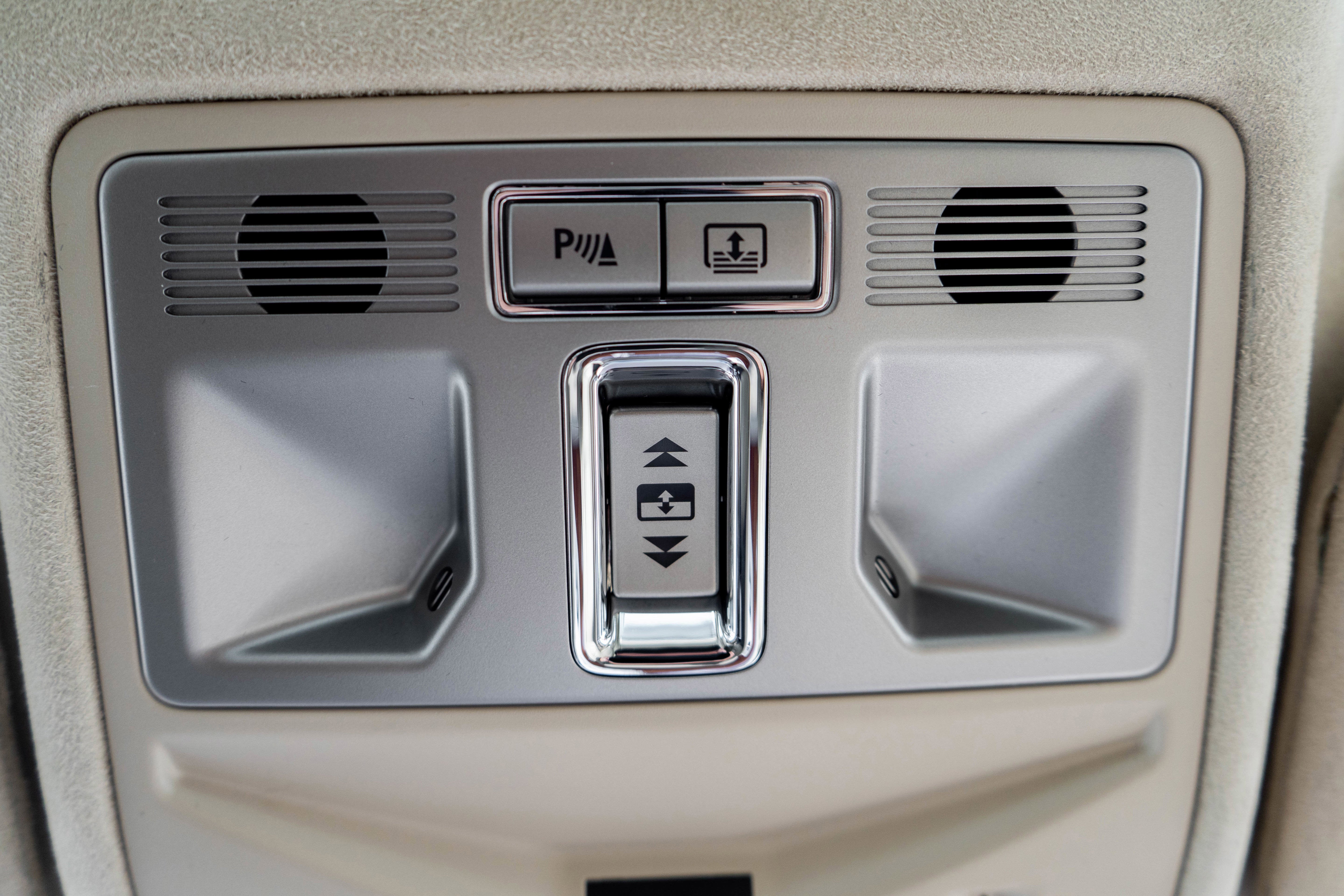 2011 Jaguar XF Portfolio