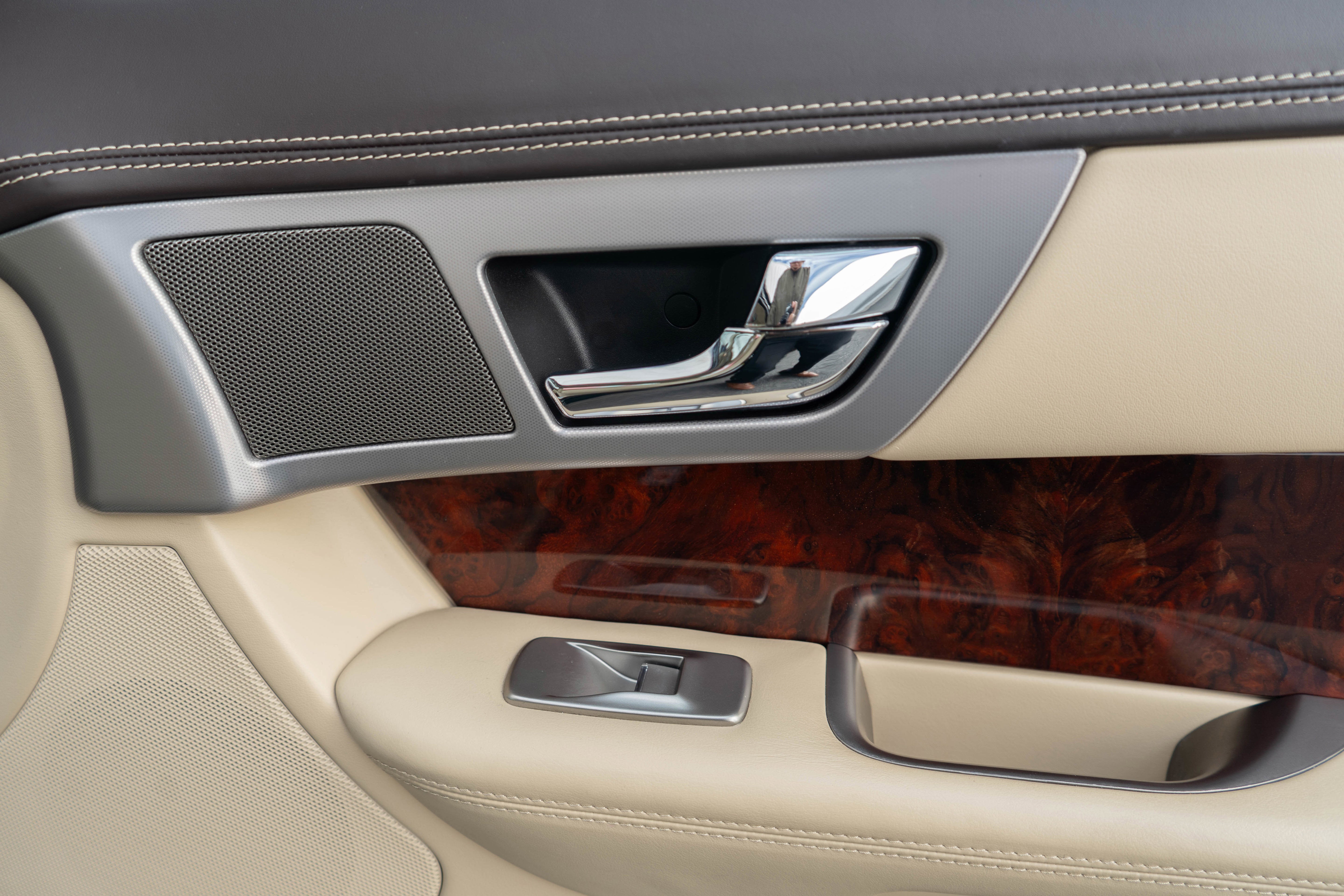 2011 Jaguar XF Portfolio