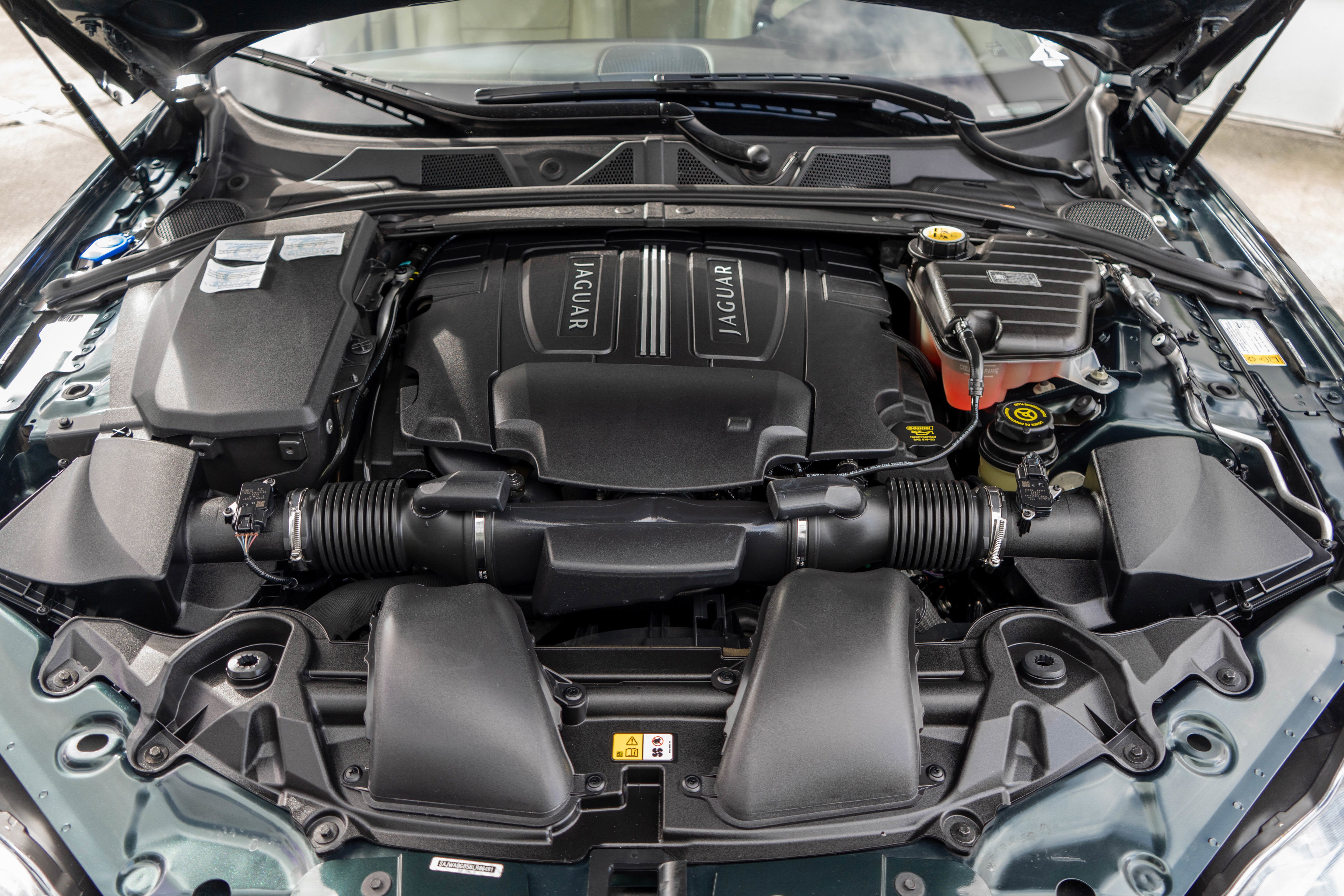 2011 Jaguar XF Portfolio