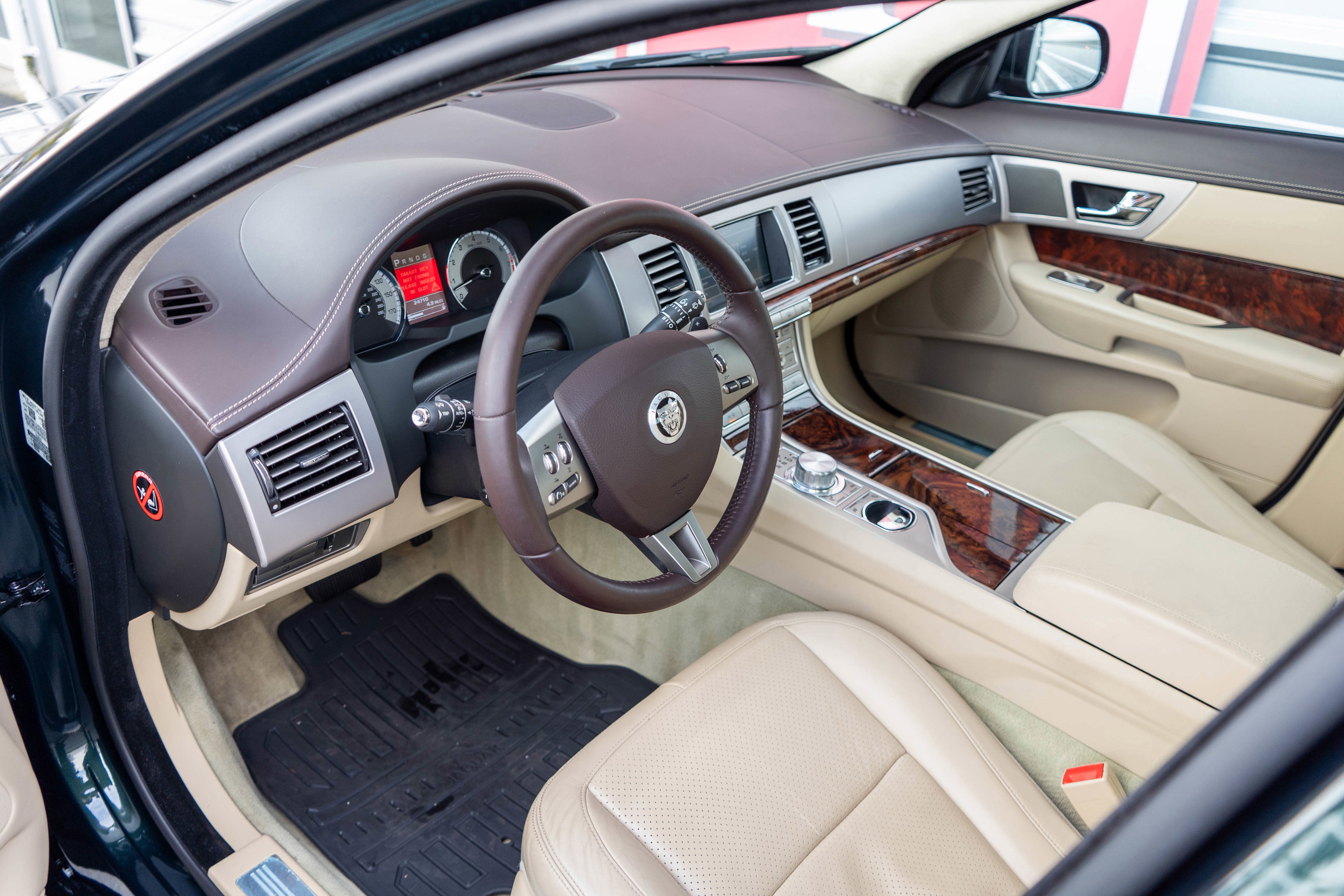 2011 Jaguar XF Portfolio