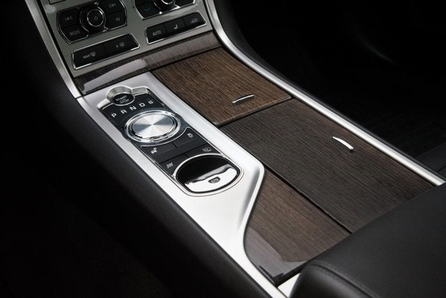 2014 Jaguar XF-R Sedan