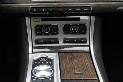 2014 Jaguar XF-R Sedan