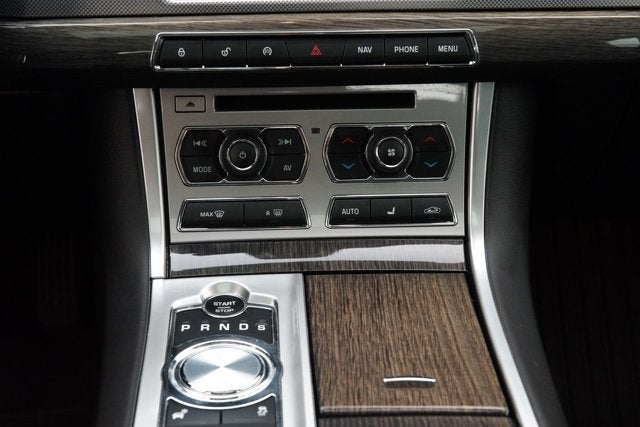 2014 Jaguar XF-R Sedan