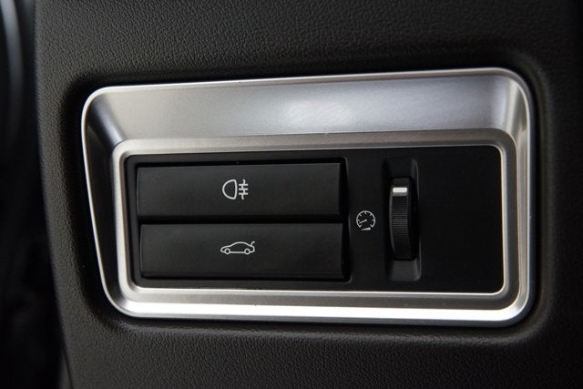 2014 Jaguar XF-R Sedan