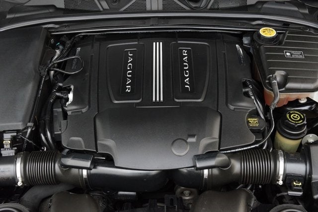 2014 Jaguar XF-R Sedan